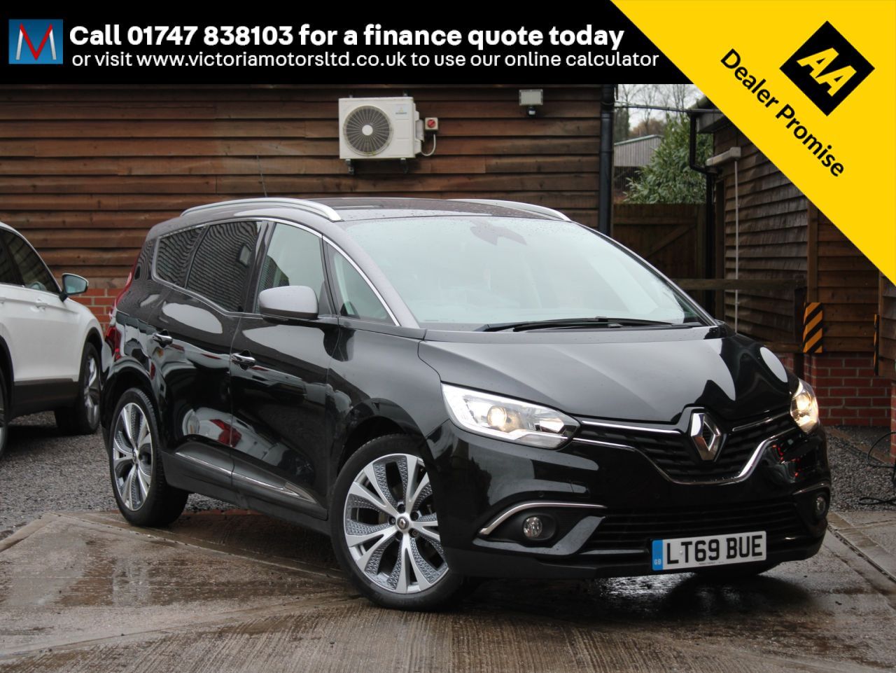 Main listing image - Renault Grand Scenic