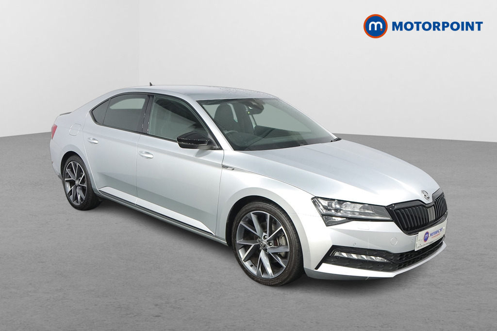 Main listing image - Skoda Superb