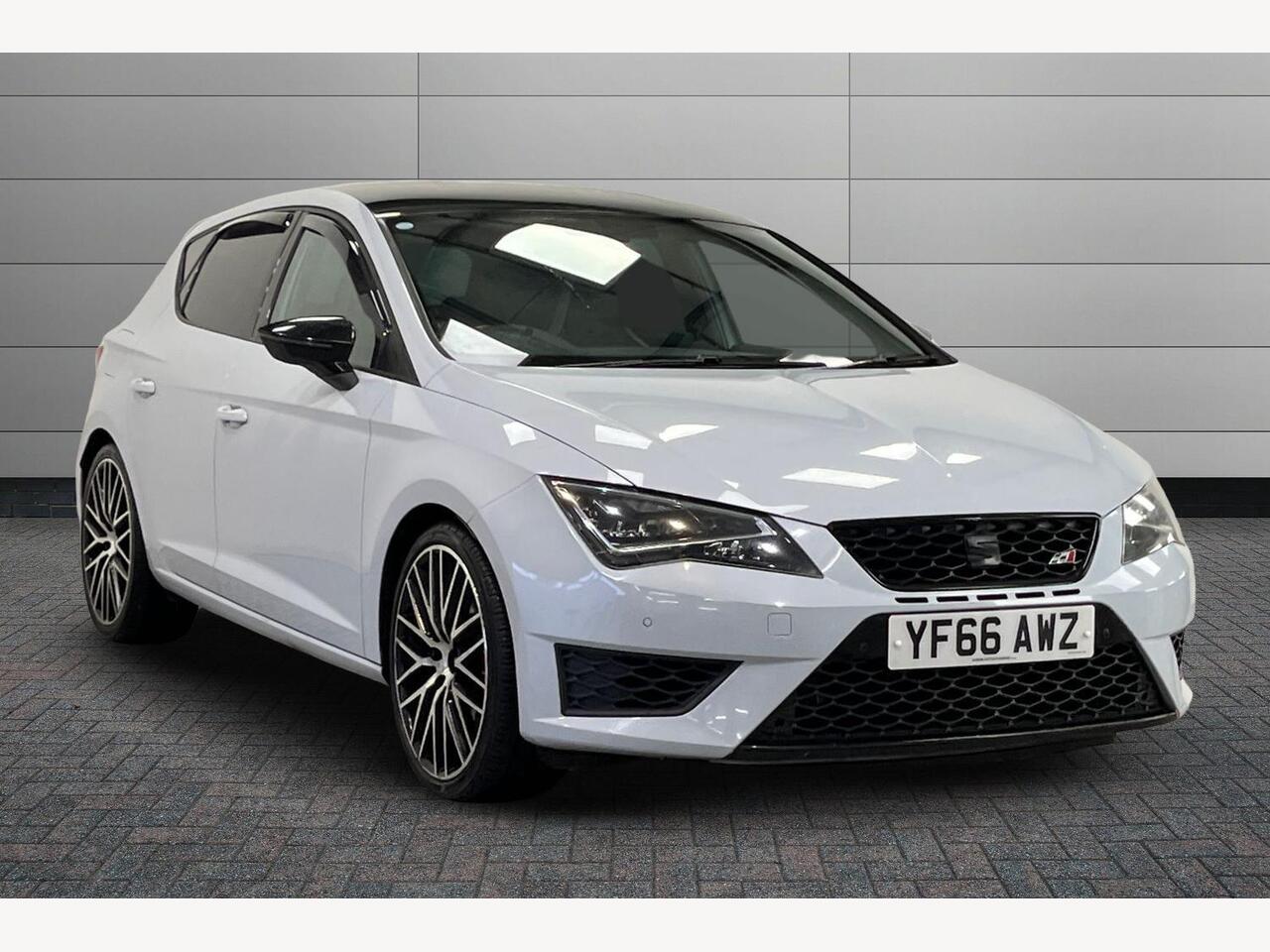 Main listing image - SEAT Leon