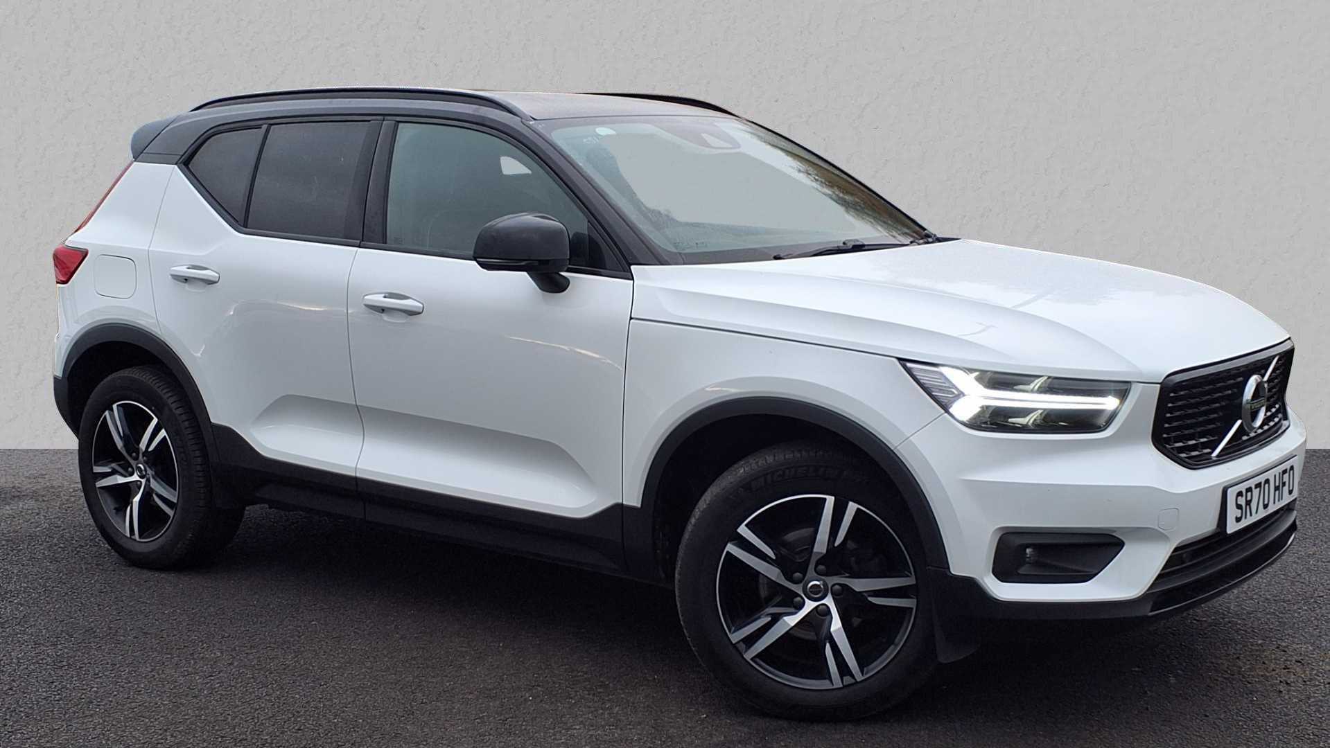 Main listing image - Volvo XC40