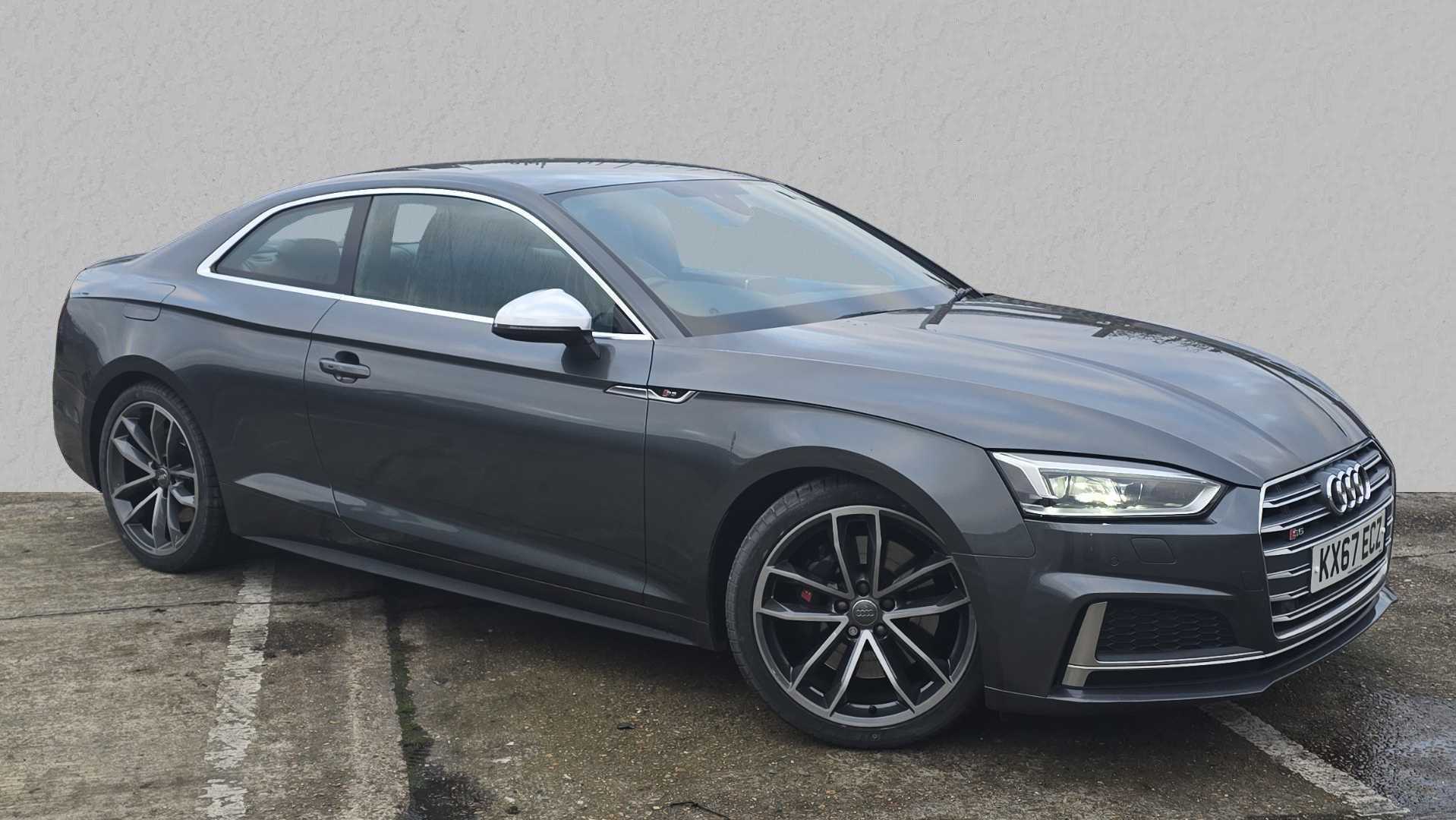 Main listing image - Audi S5