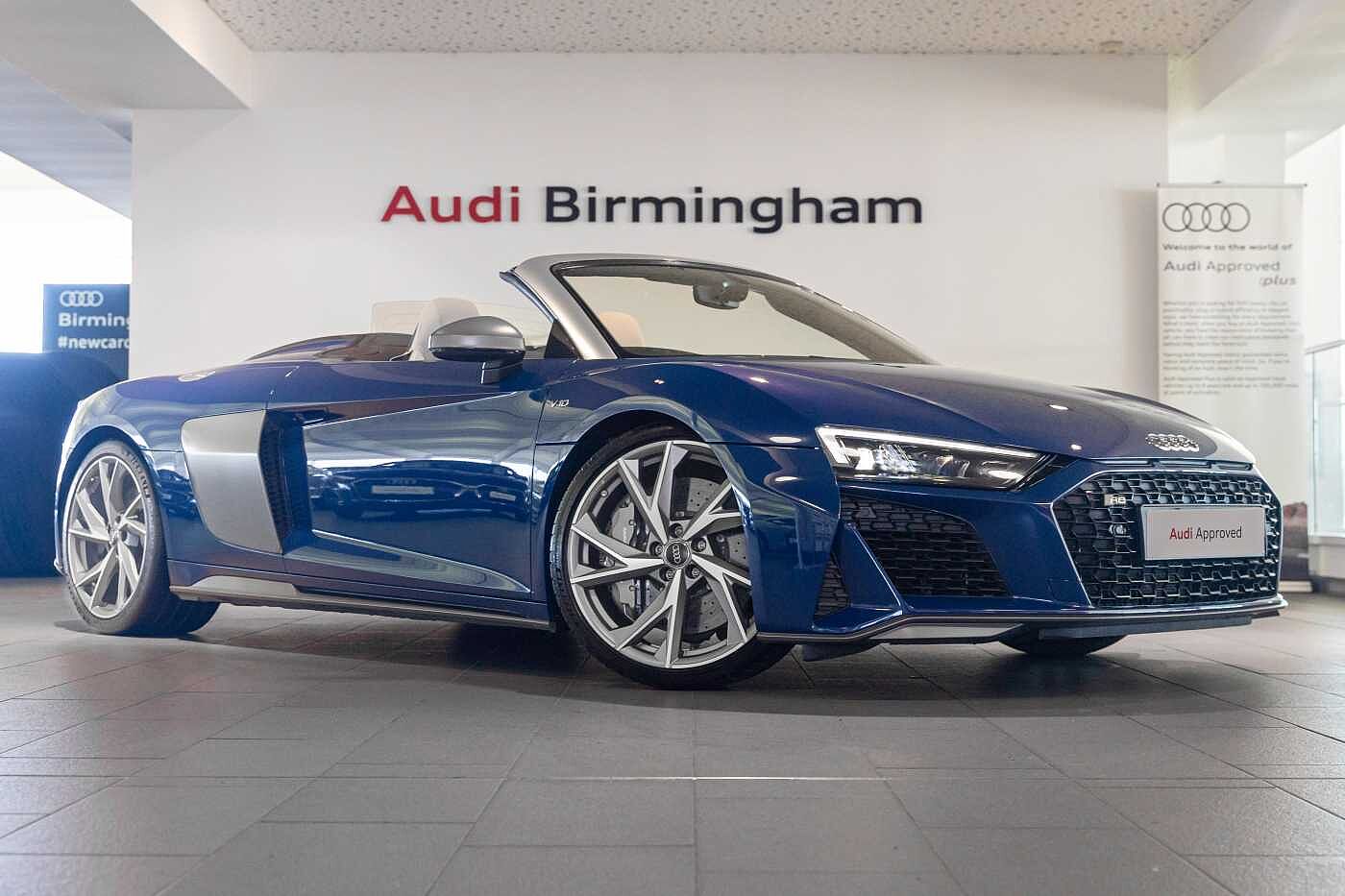 Main listing image - Audi R8 Spyder