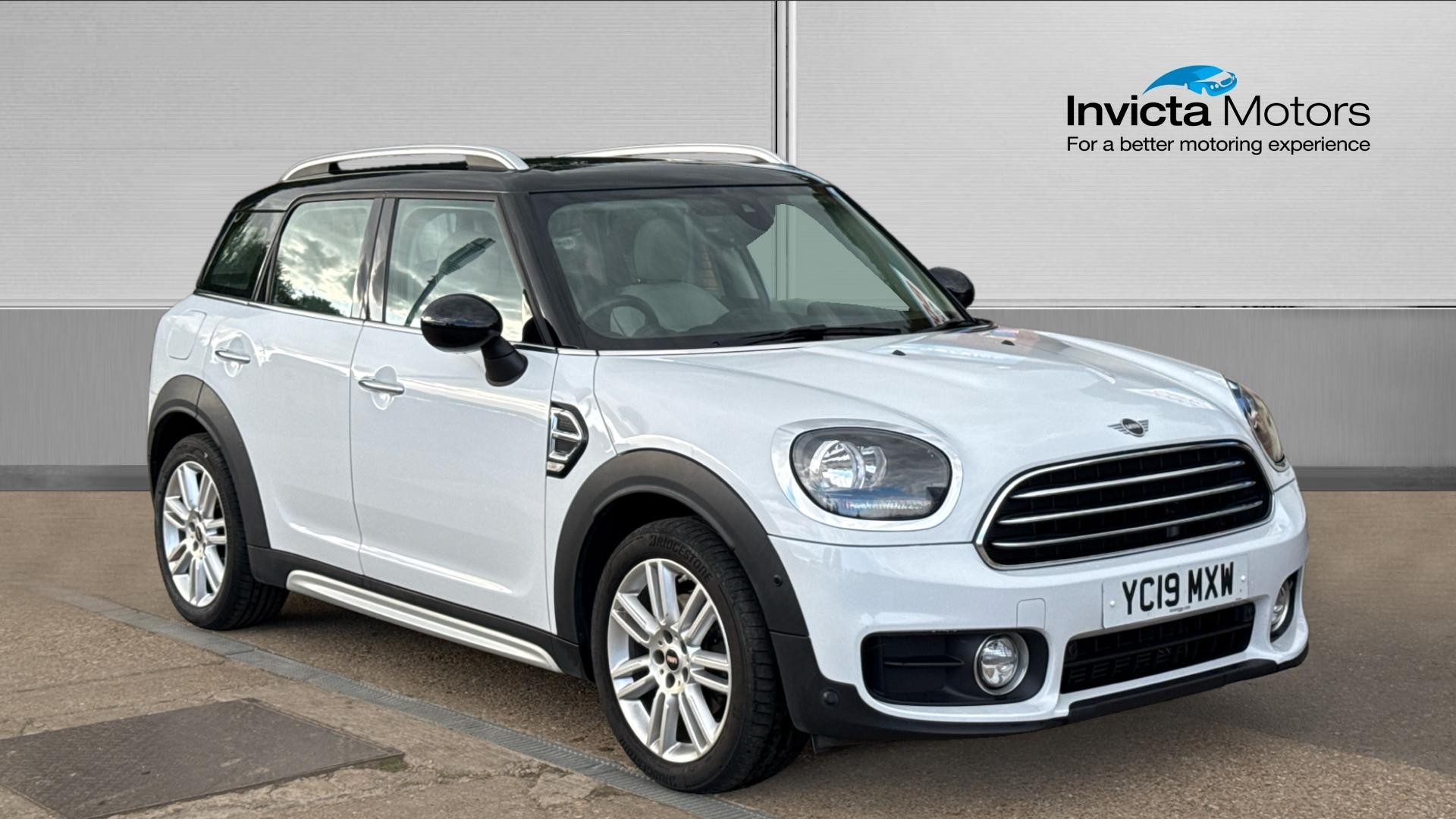 Main listing image - MINI Countryman