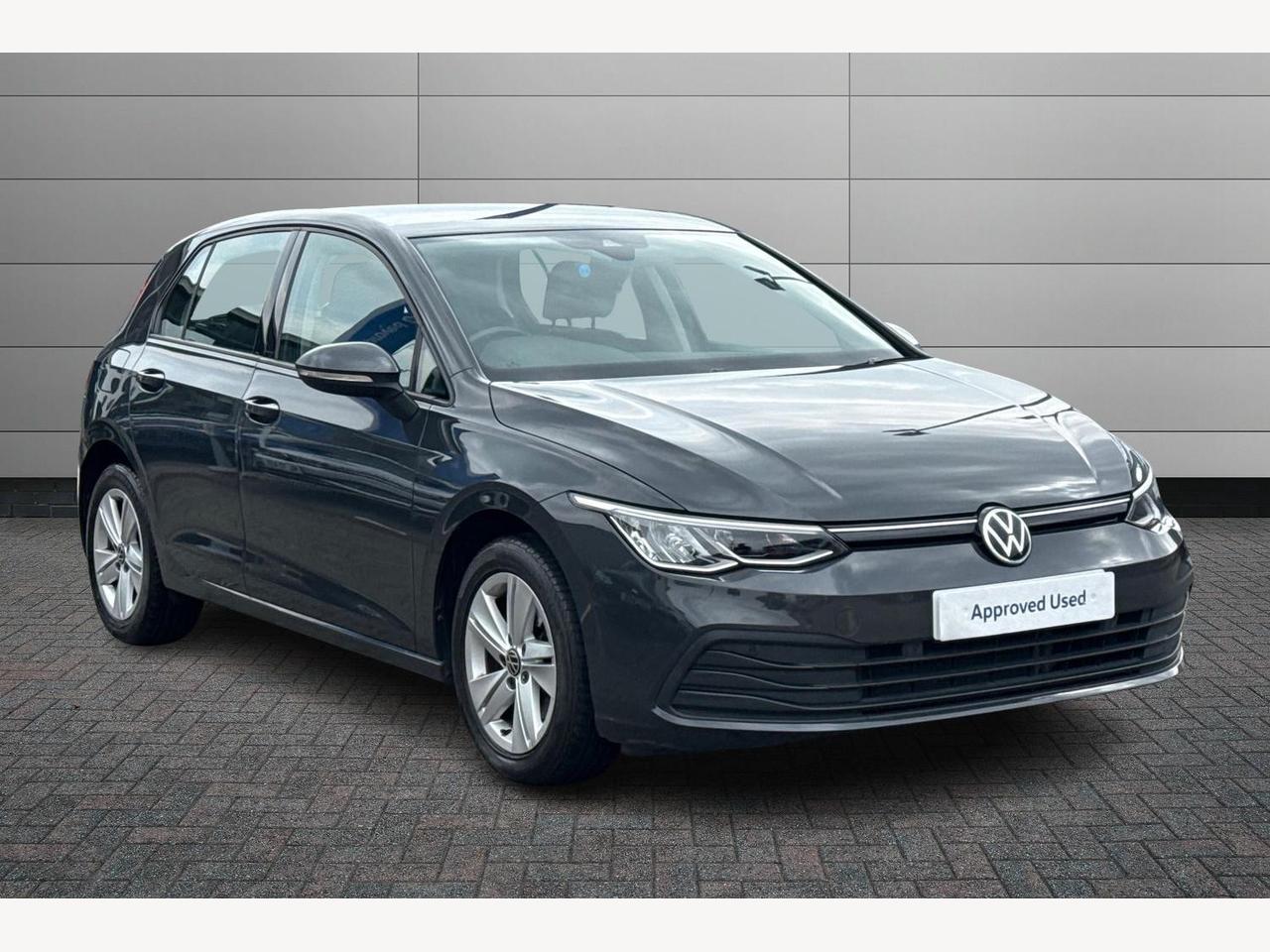 Main listing image - Volkswagen Golf