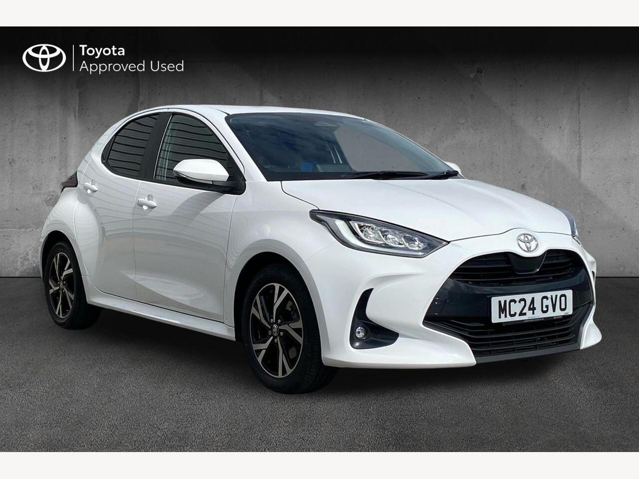 Main listing image - Toyota Yaris