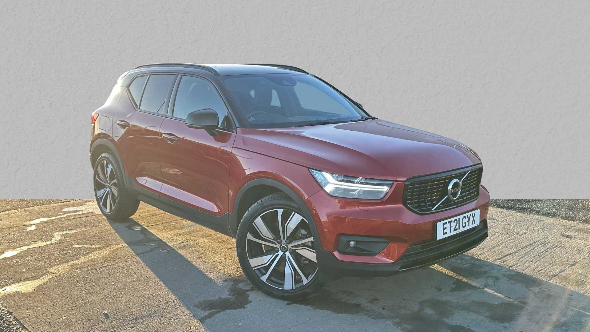 Main listing image - Volvo XC40 Recharge