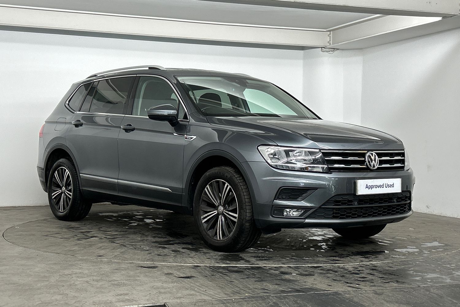 Main listing image - Volkswagen Tiguan Allspace