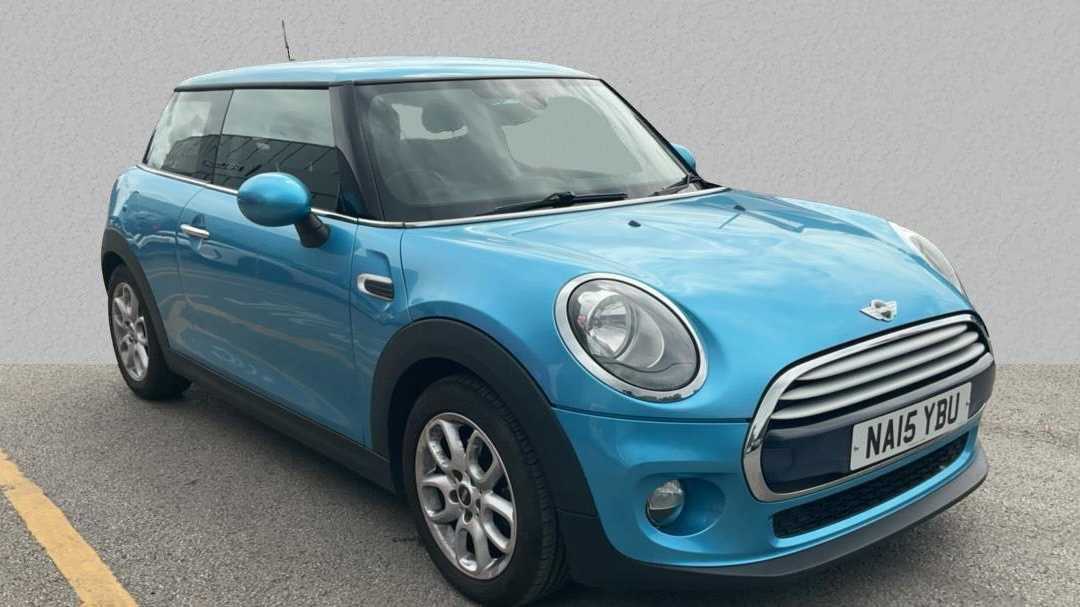 Main listing image - MINI Hatchback