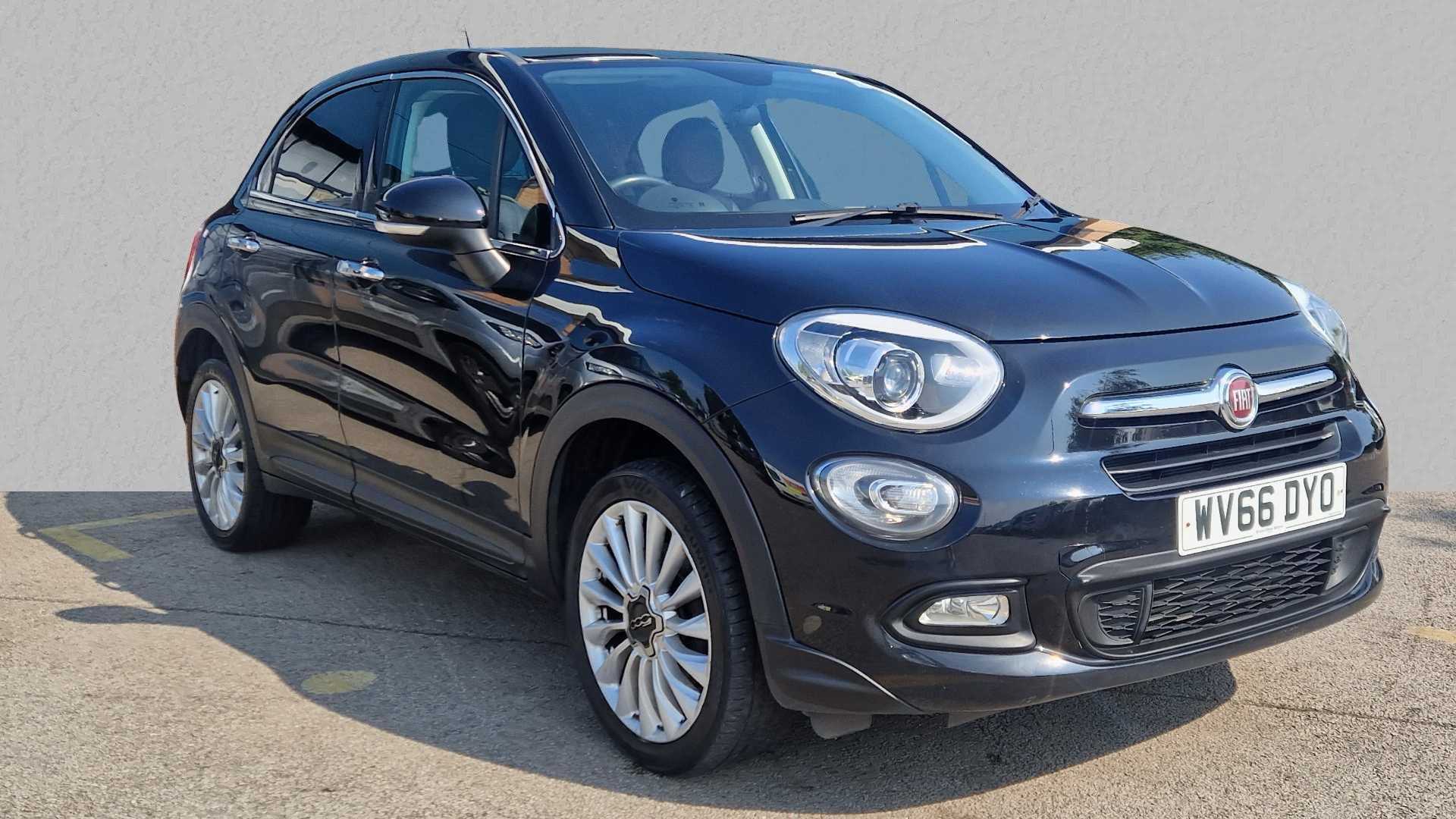 Main listing image - Fiat 500X