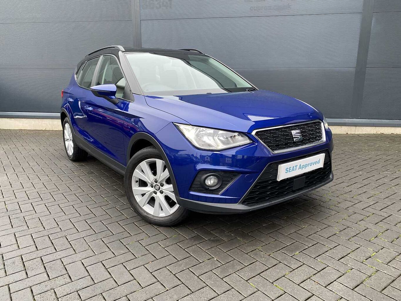 Main listing image - SEAT Arona