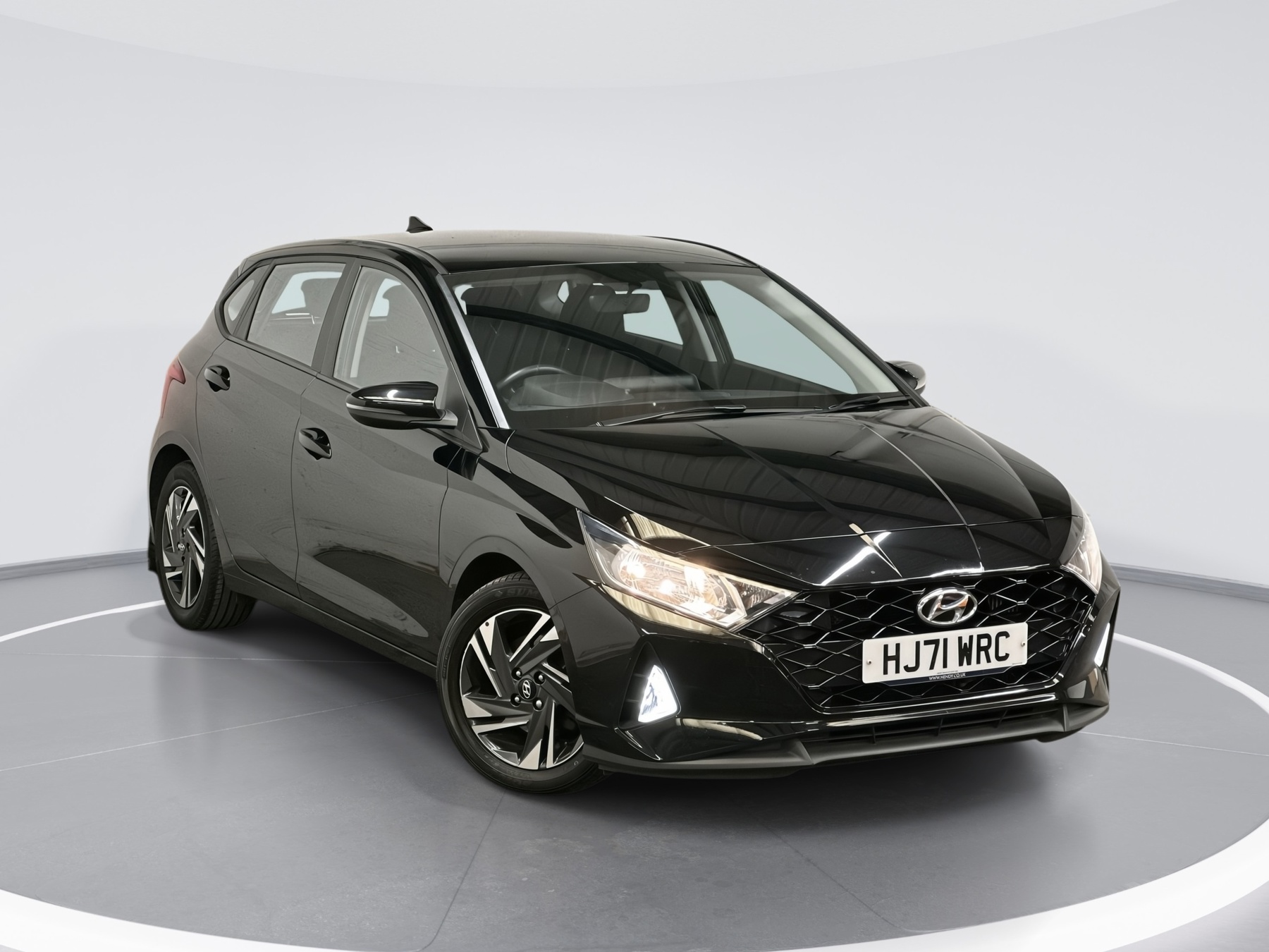 Main listing image - Hyundai i20