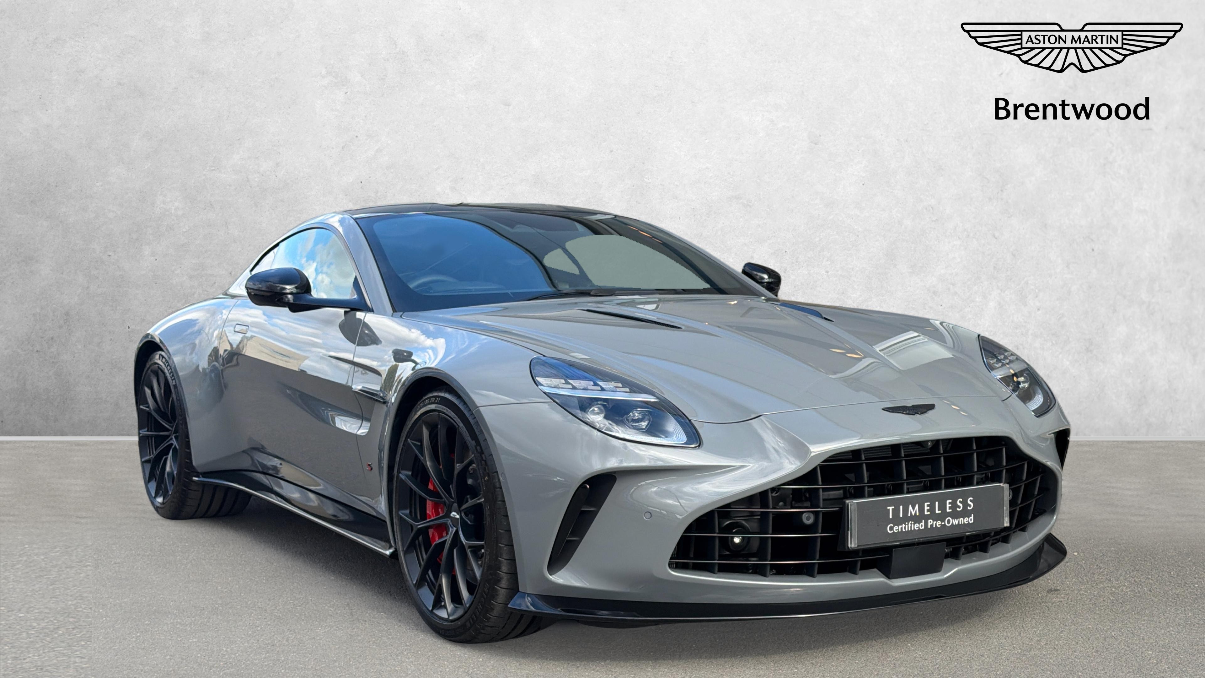 Main listing image - Aston Martin Vantage