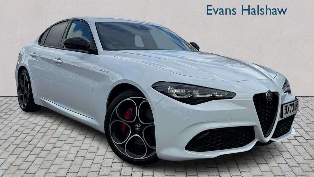 Main listing image - Alfa Romeo Giulia