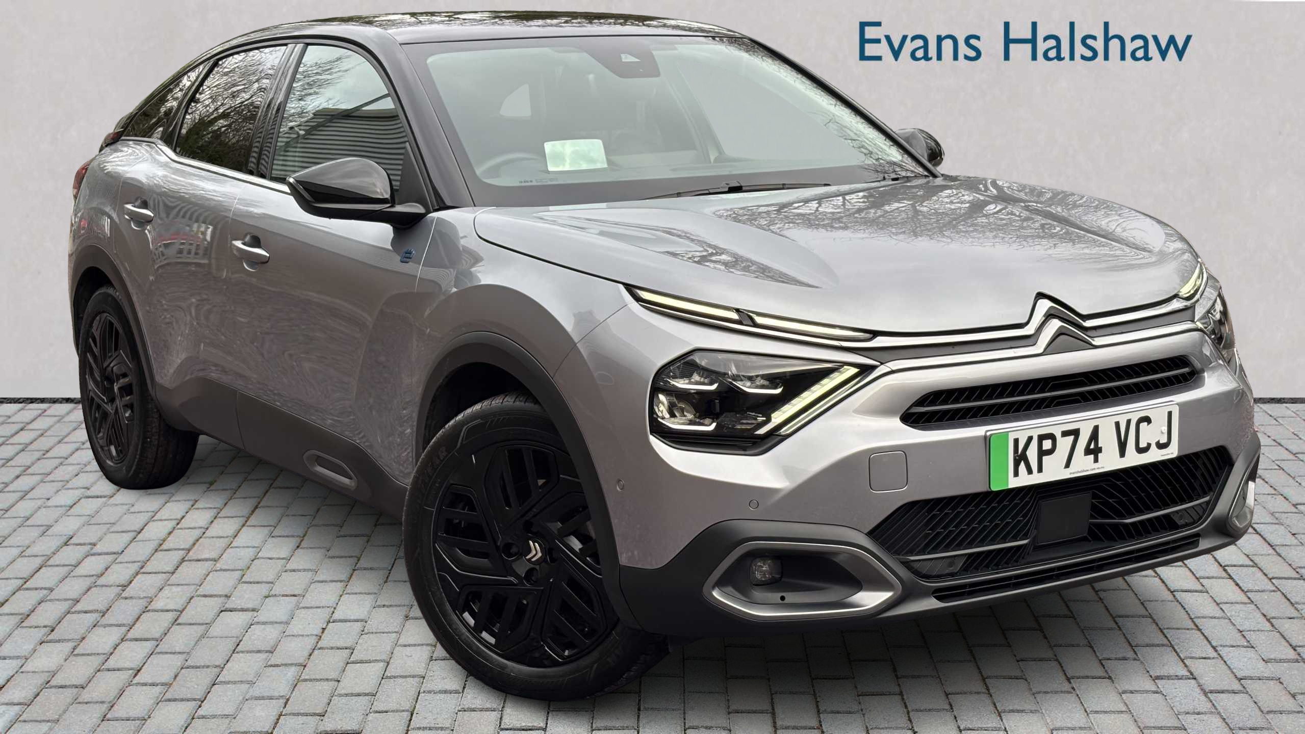 Main listing image - Citroen C4