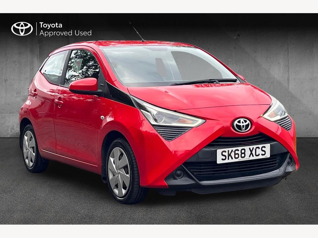 Main listing image - Toyota Aygo