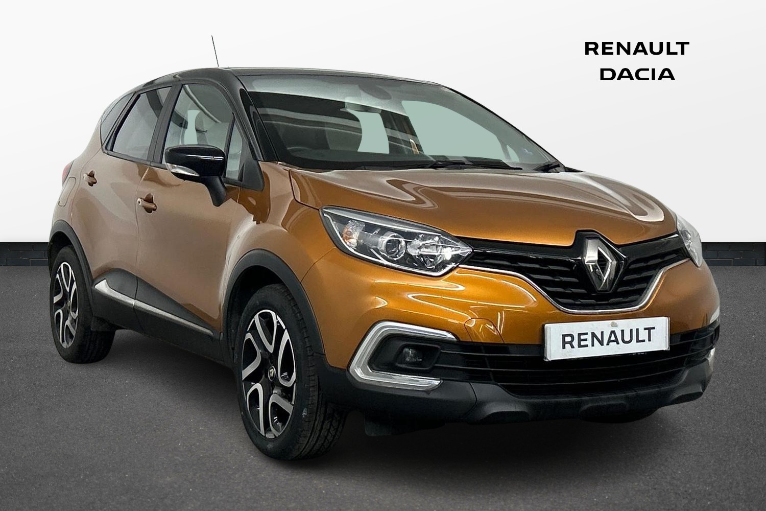 Main listing image - Renault Captur