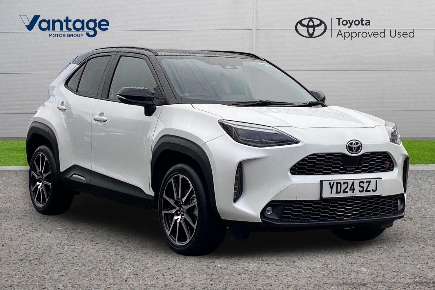 Main listing image - Toyota Yaris Cross