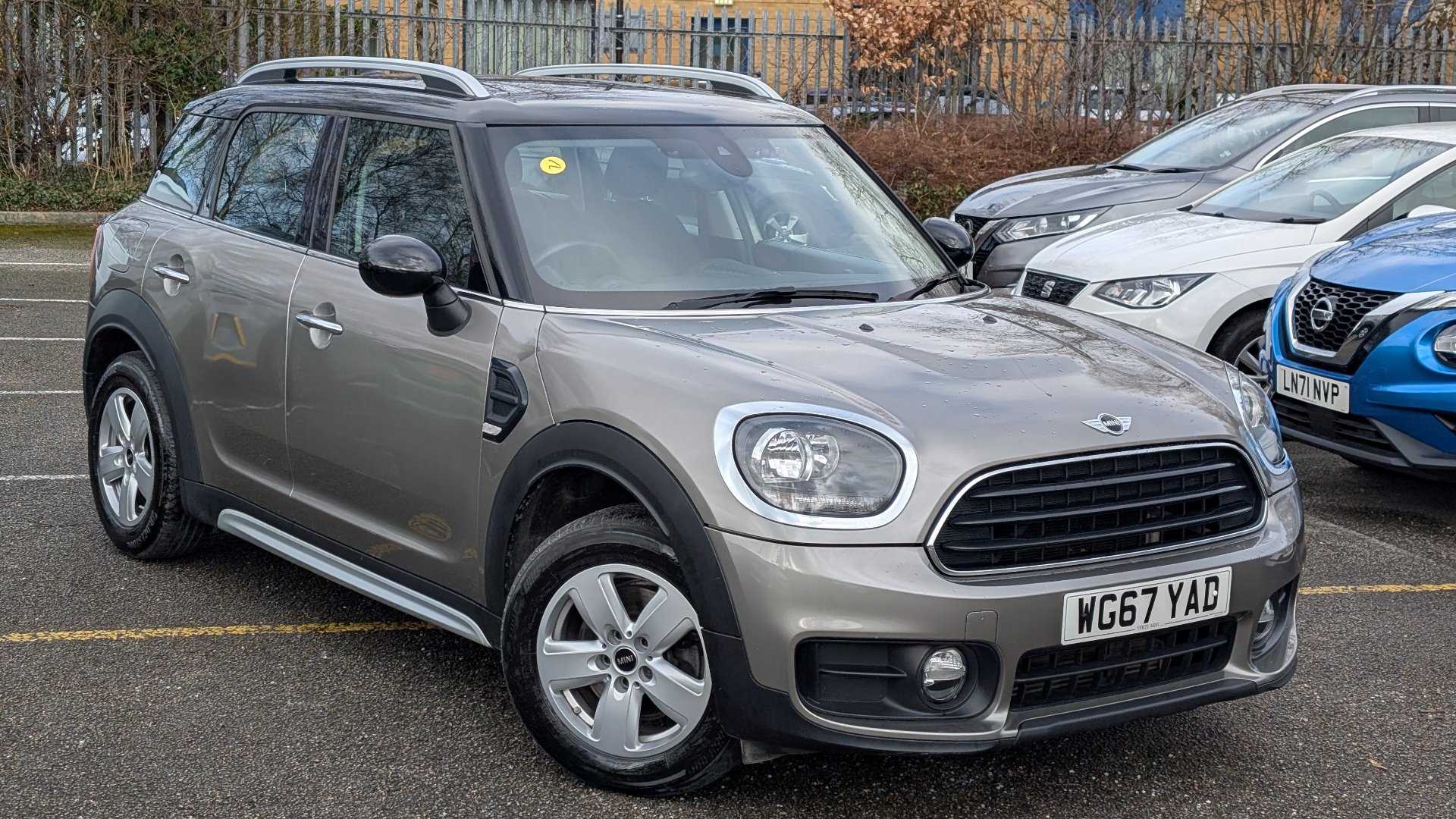 Main listing image - MINI Countryman