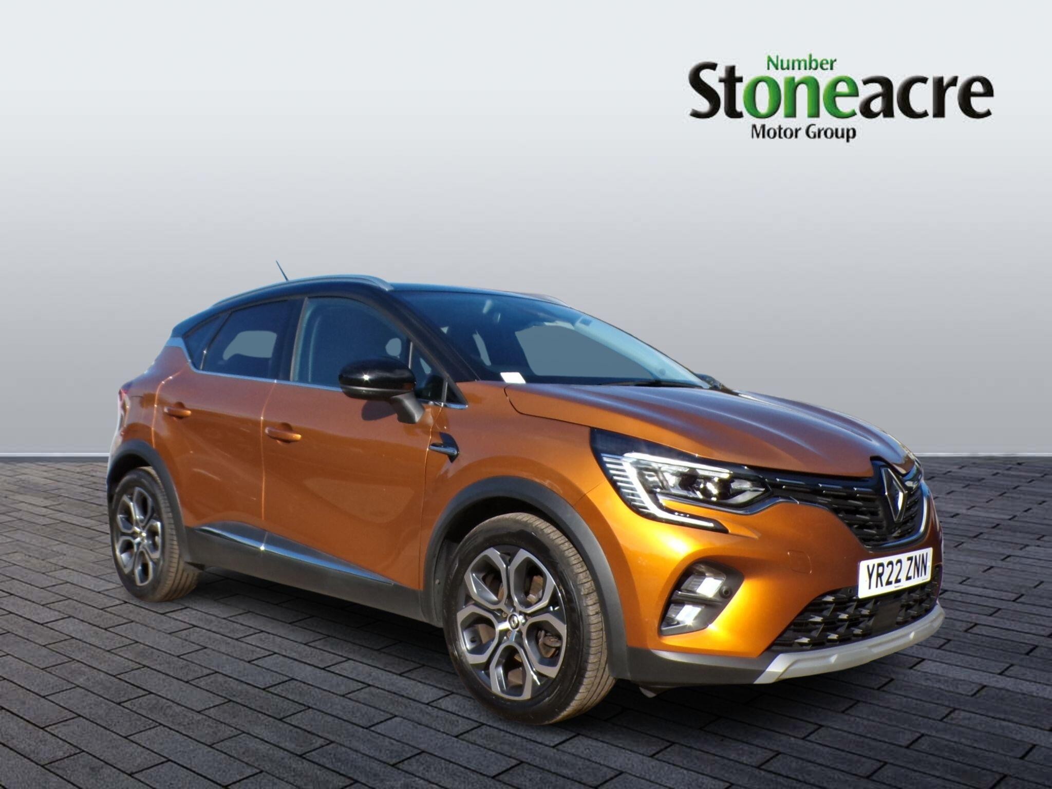 Main listing image - Renault Captur