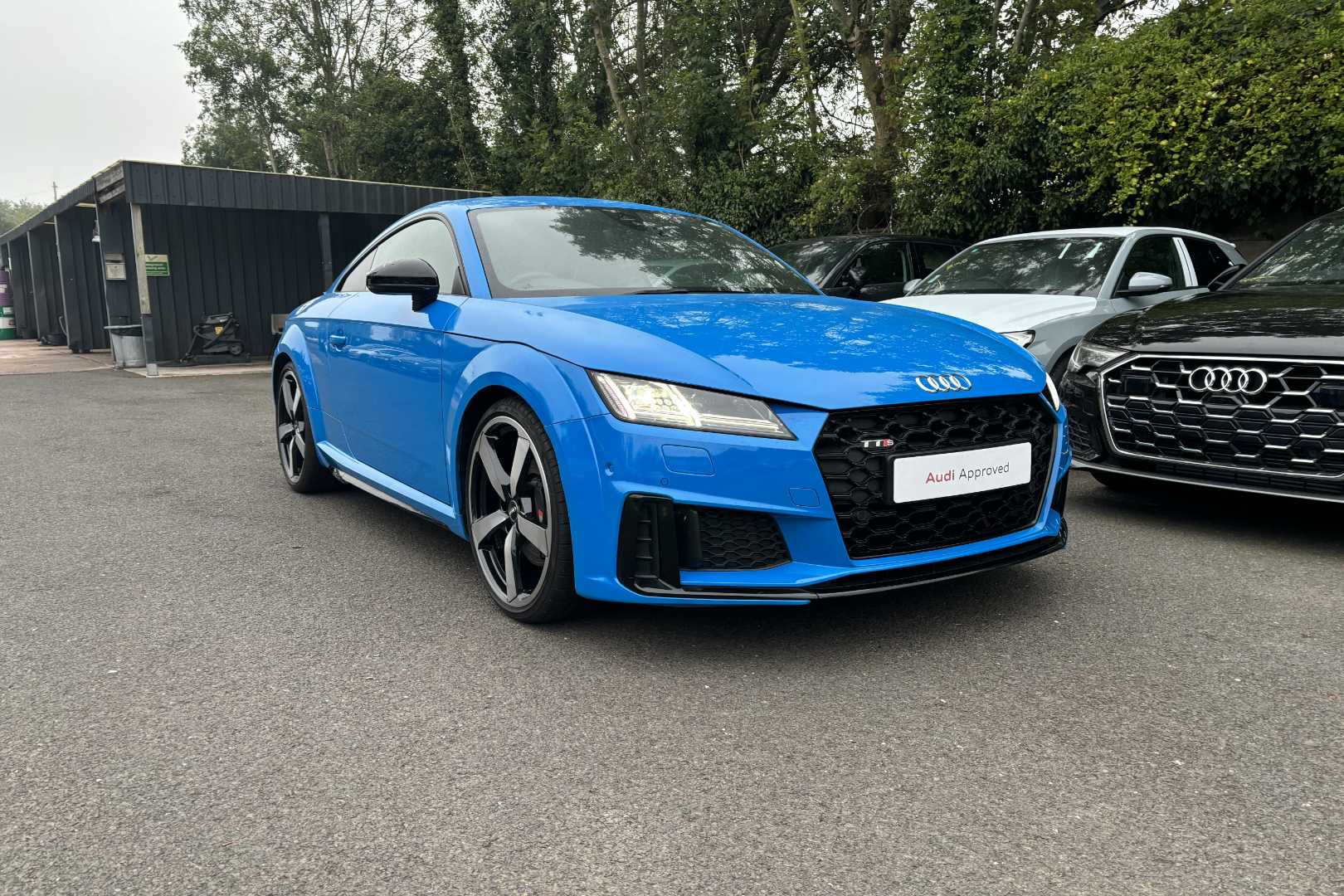 Main listing image - Audi TT S