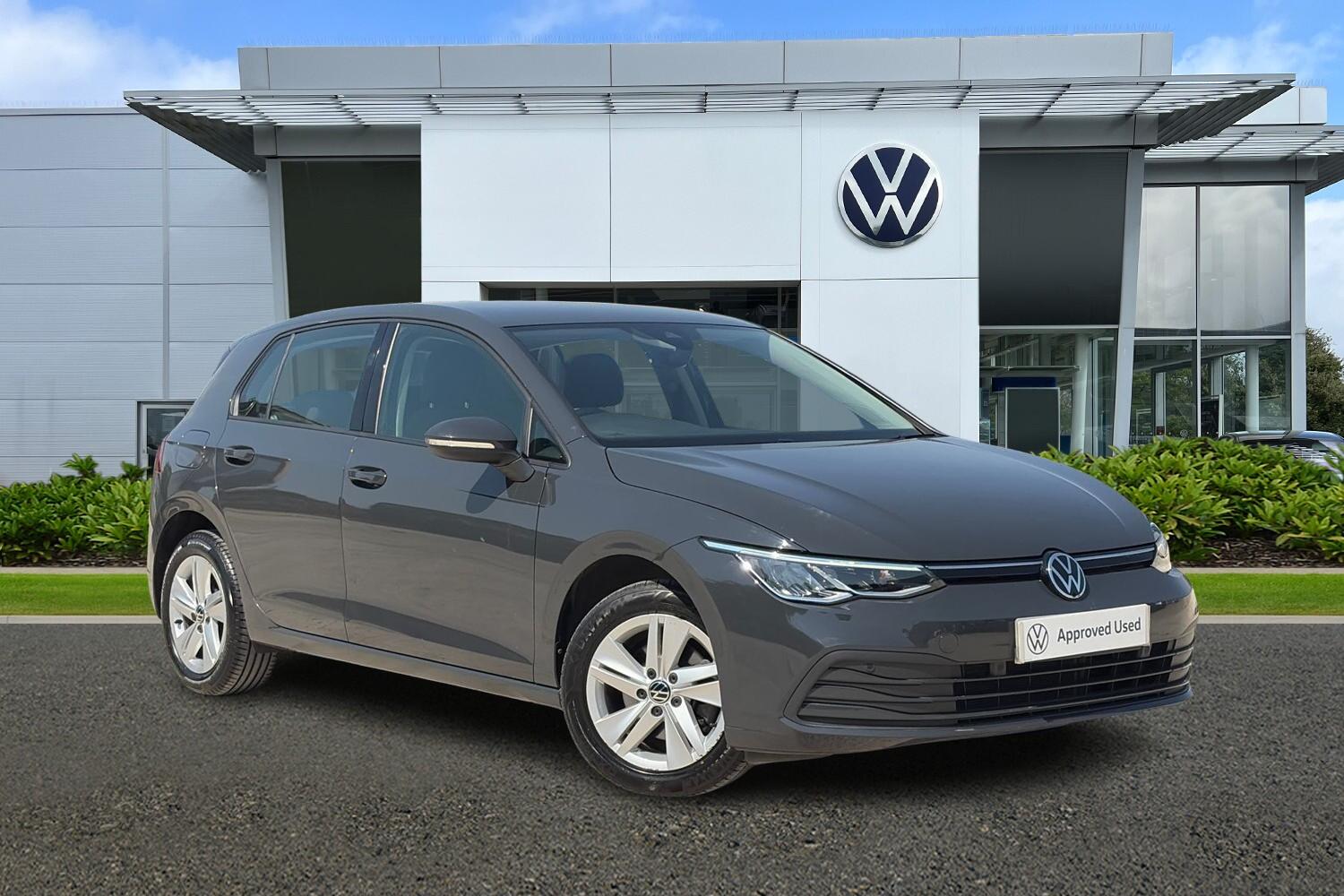 Main listing image - Volkswagen Golf