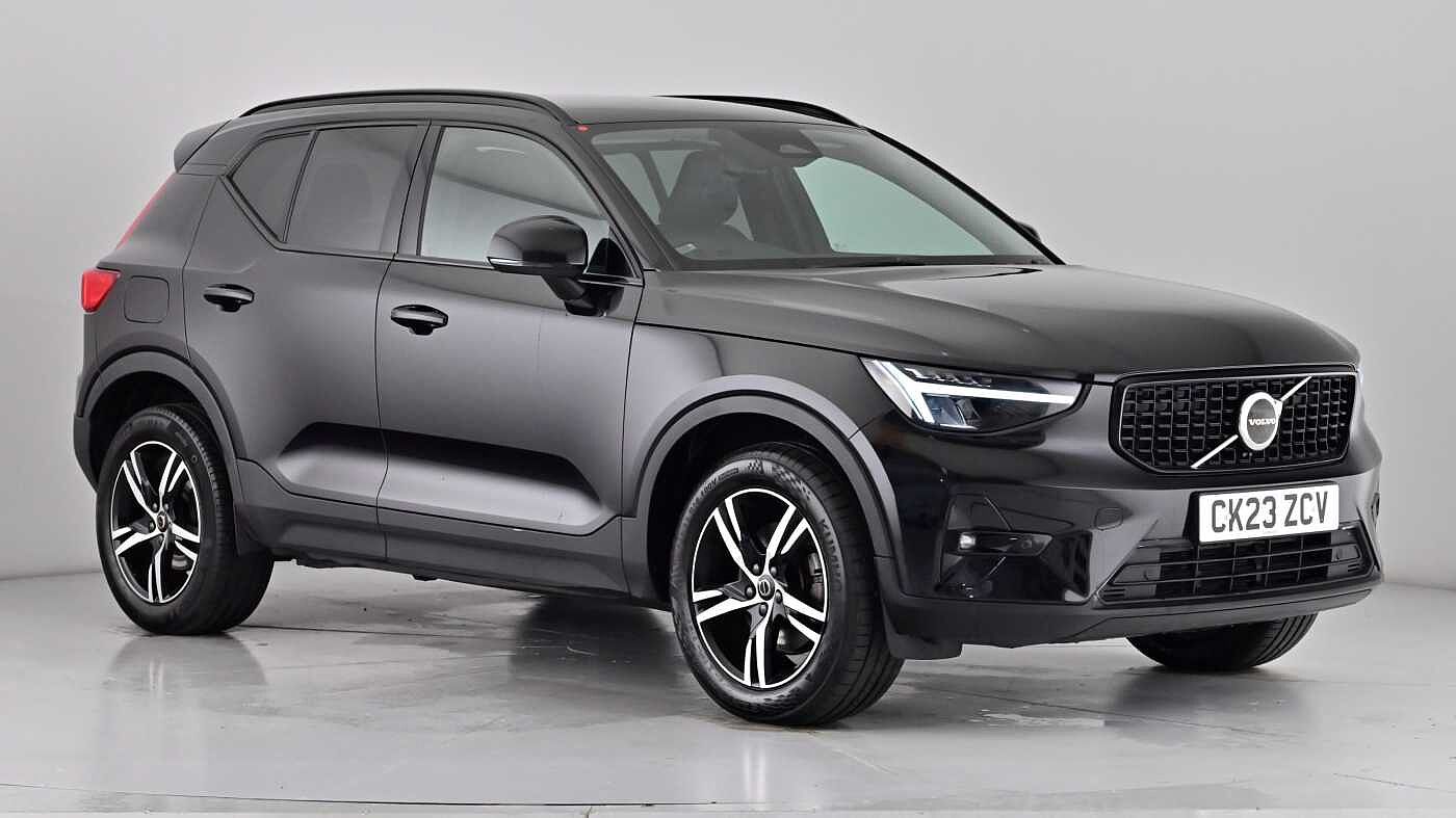 Main listing image - Volvo XC40