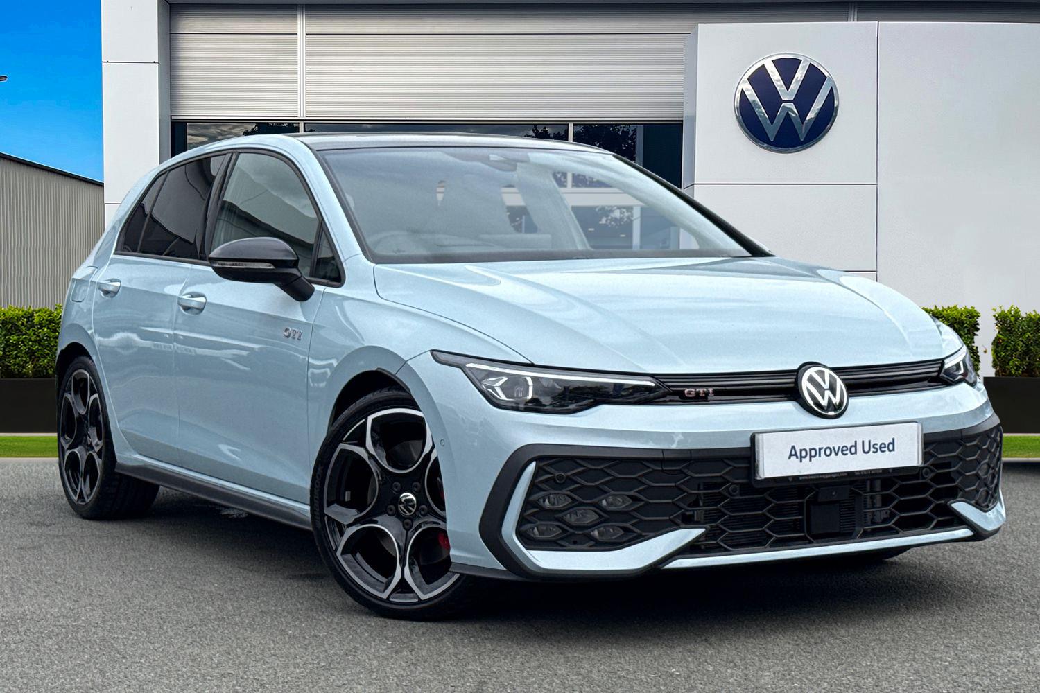 Main listing image - Volkswagen Golf GTI