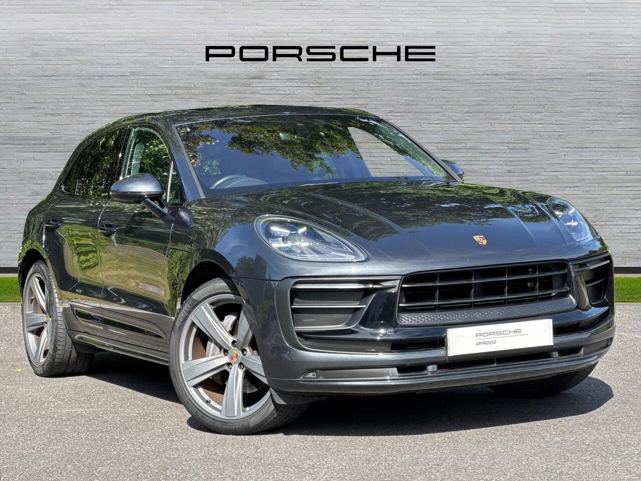 Main listing image - Porsche Macan