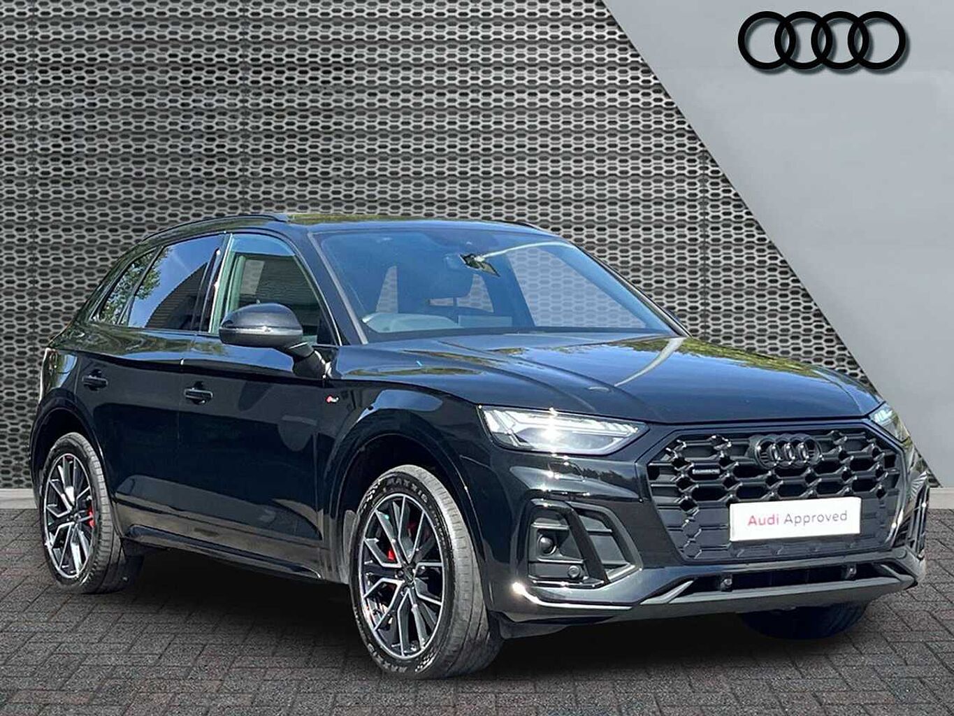 Main listing image - Audi Q5