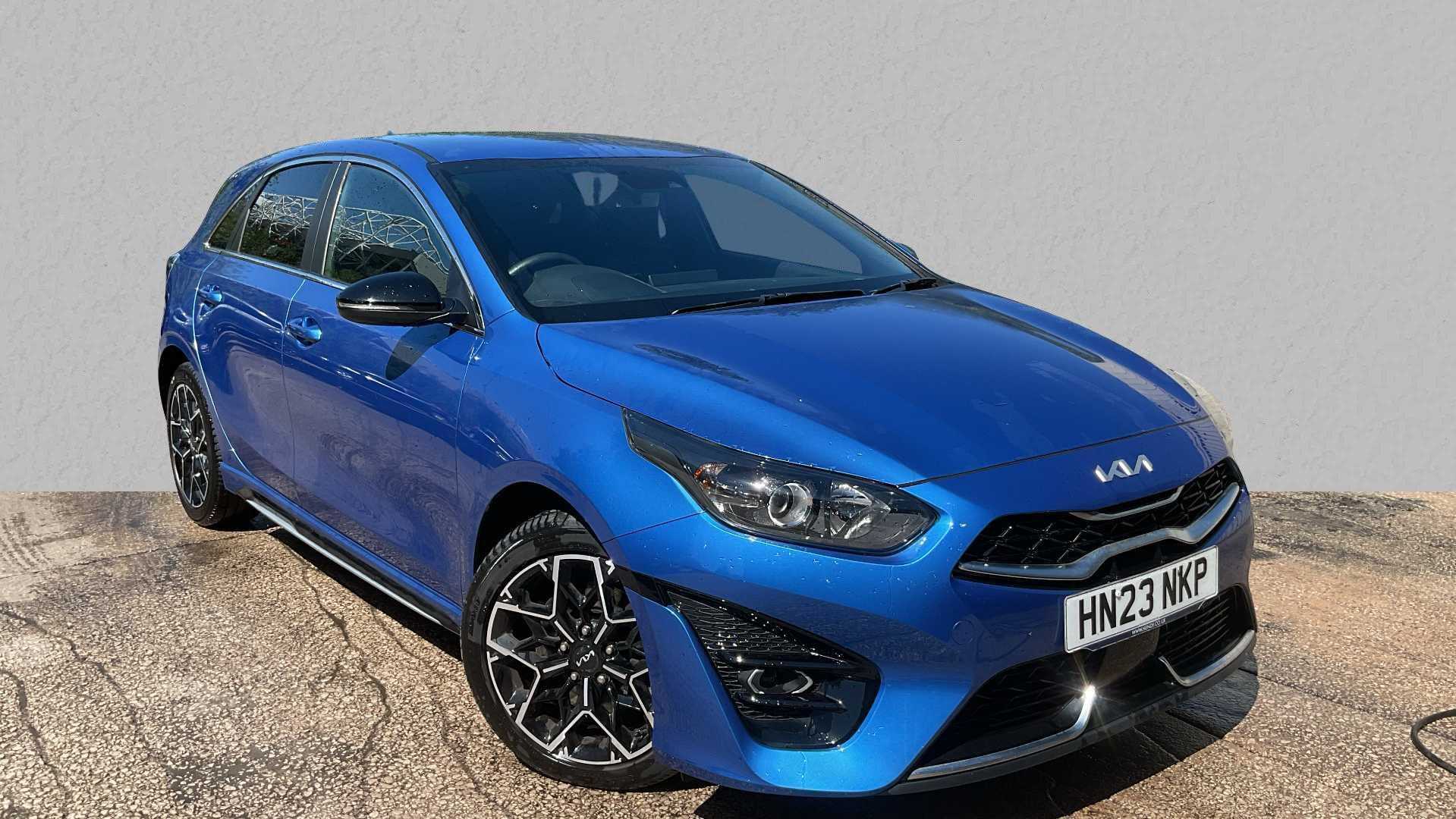 Main listing image - Kia Ceed