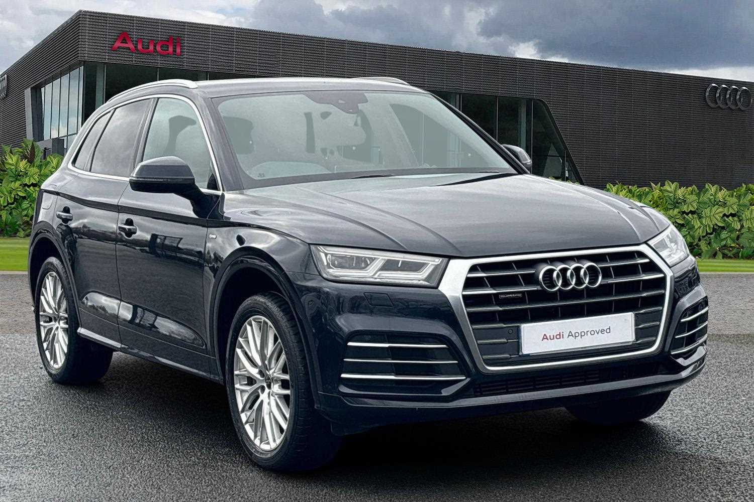 Main listing image - Audi Q5