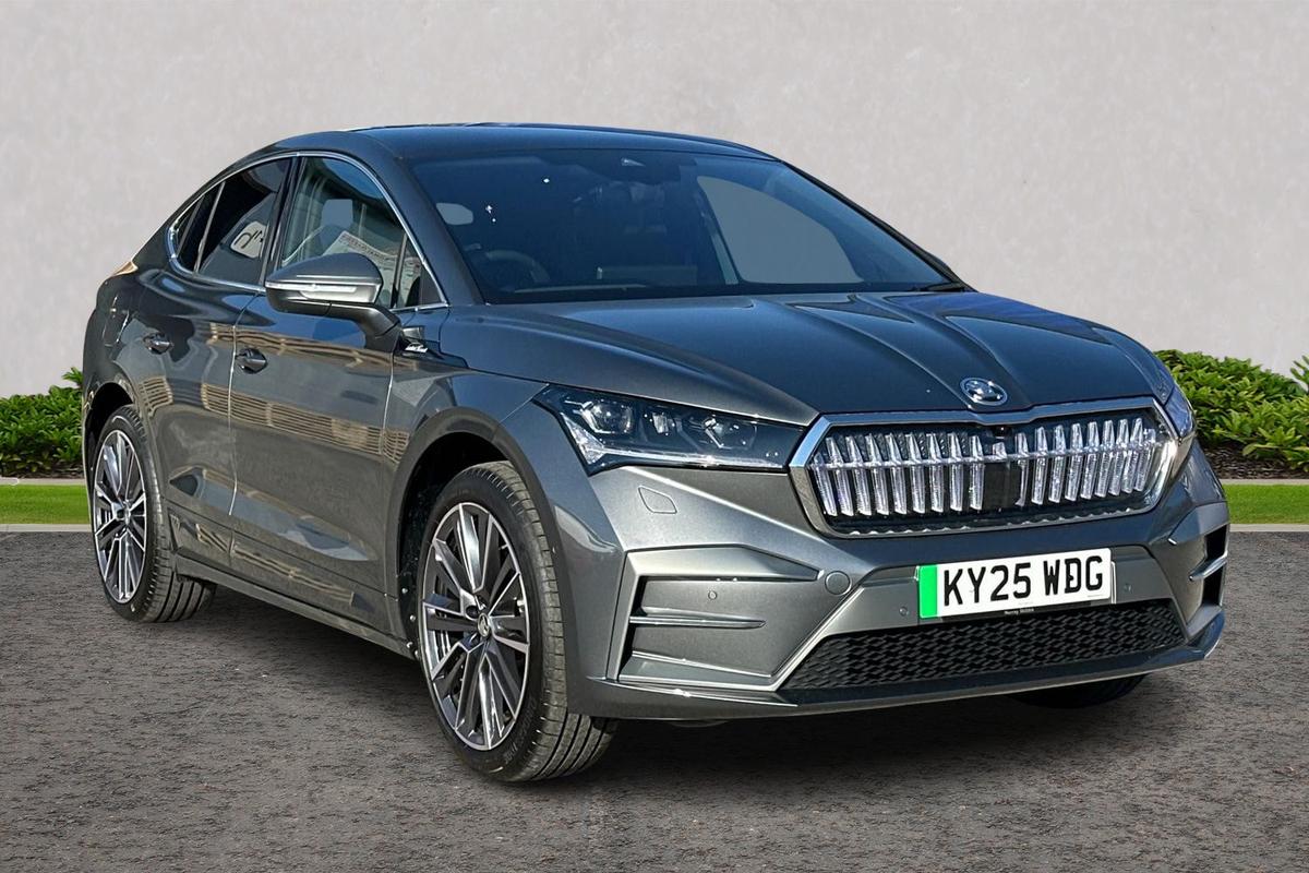 Main listing image - Skoda Enyaq