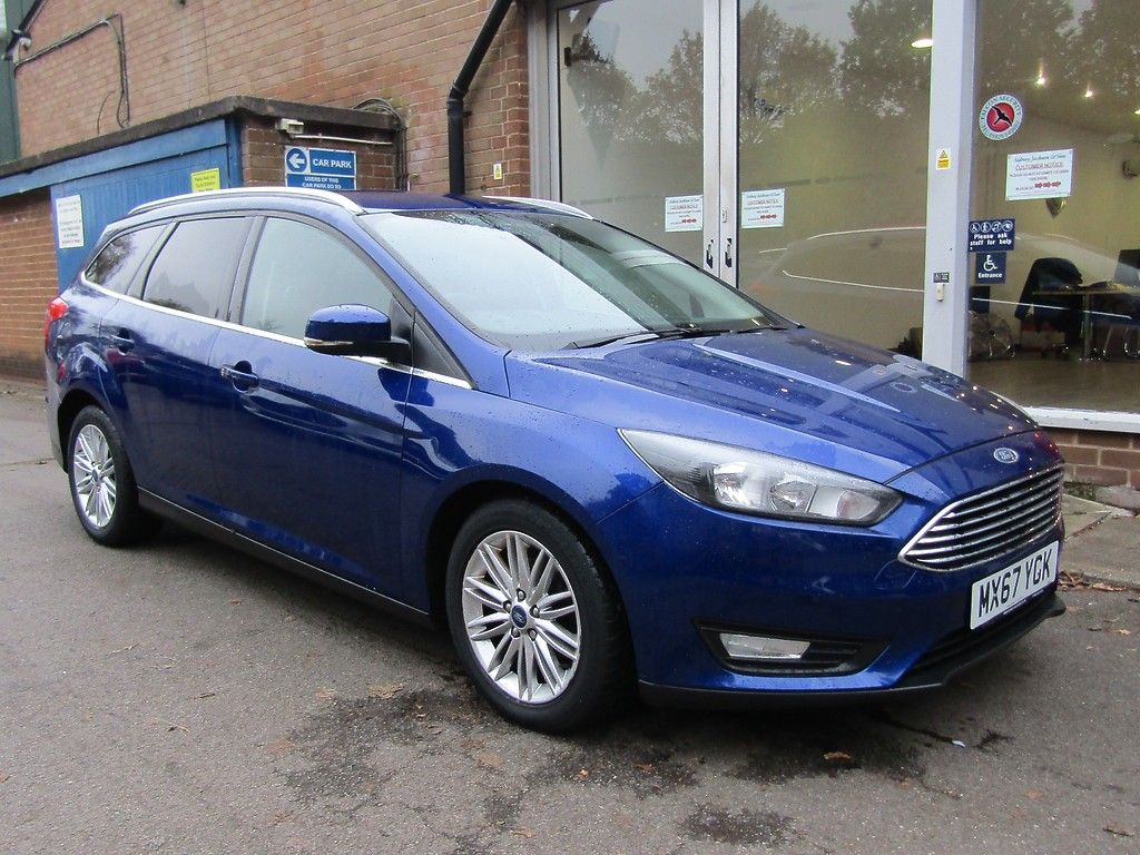 Main listing image - Ford Focus Estate