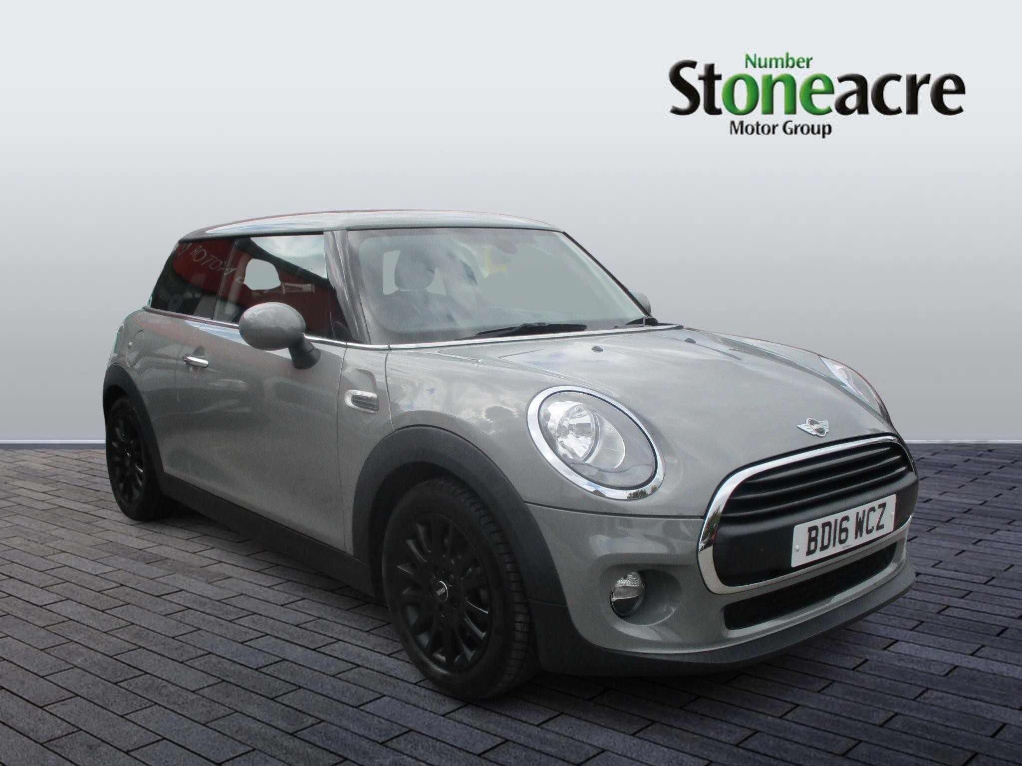 Main listing image - MINI Hatchback