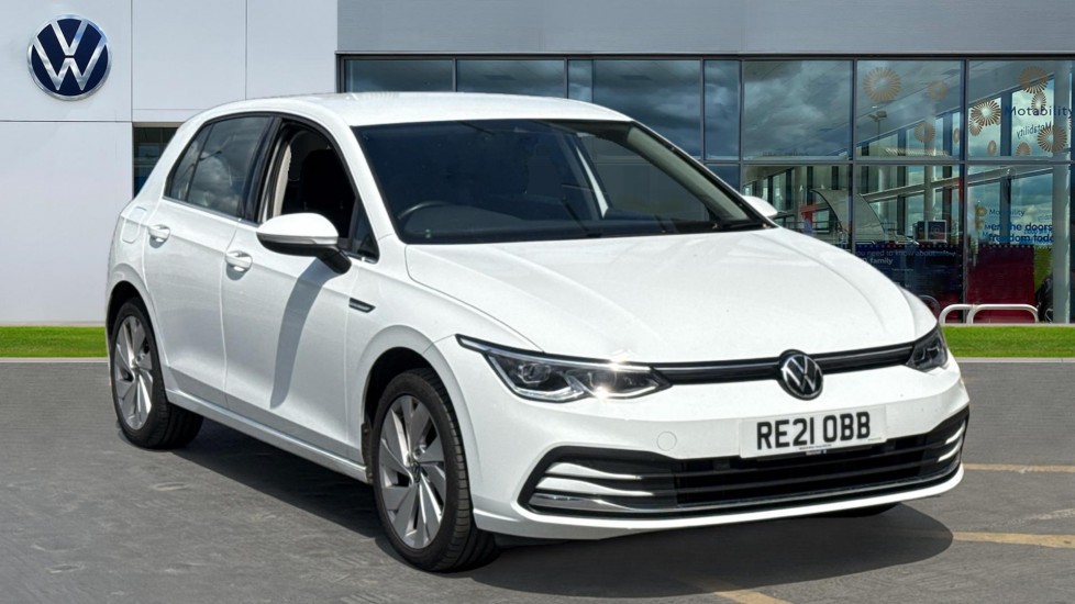 Main listing image - Volkswagen Golf