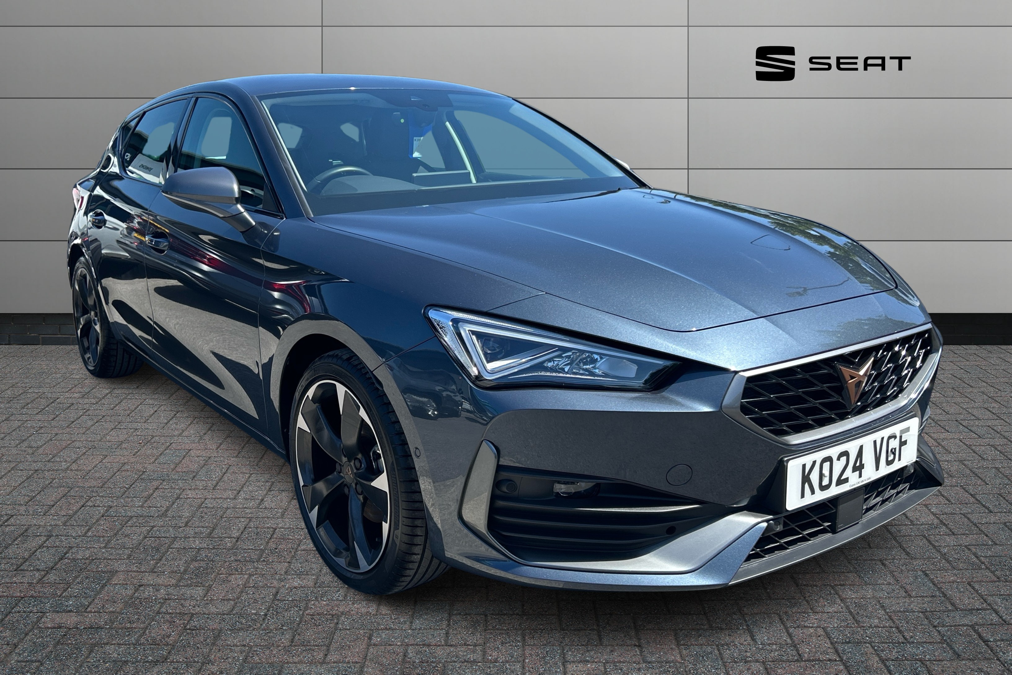 Main listing image - Cupra Leon