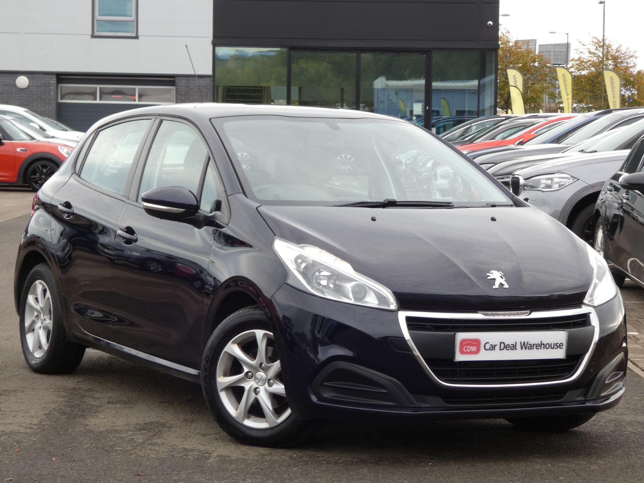Main listing image - Peugeot 208