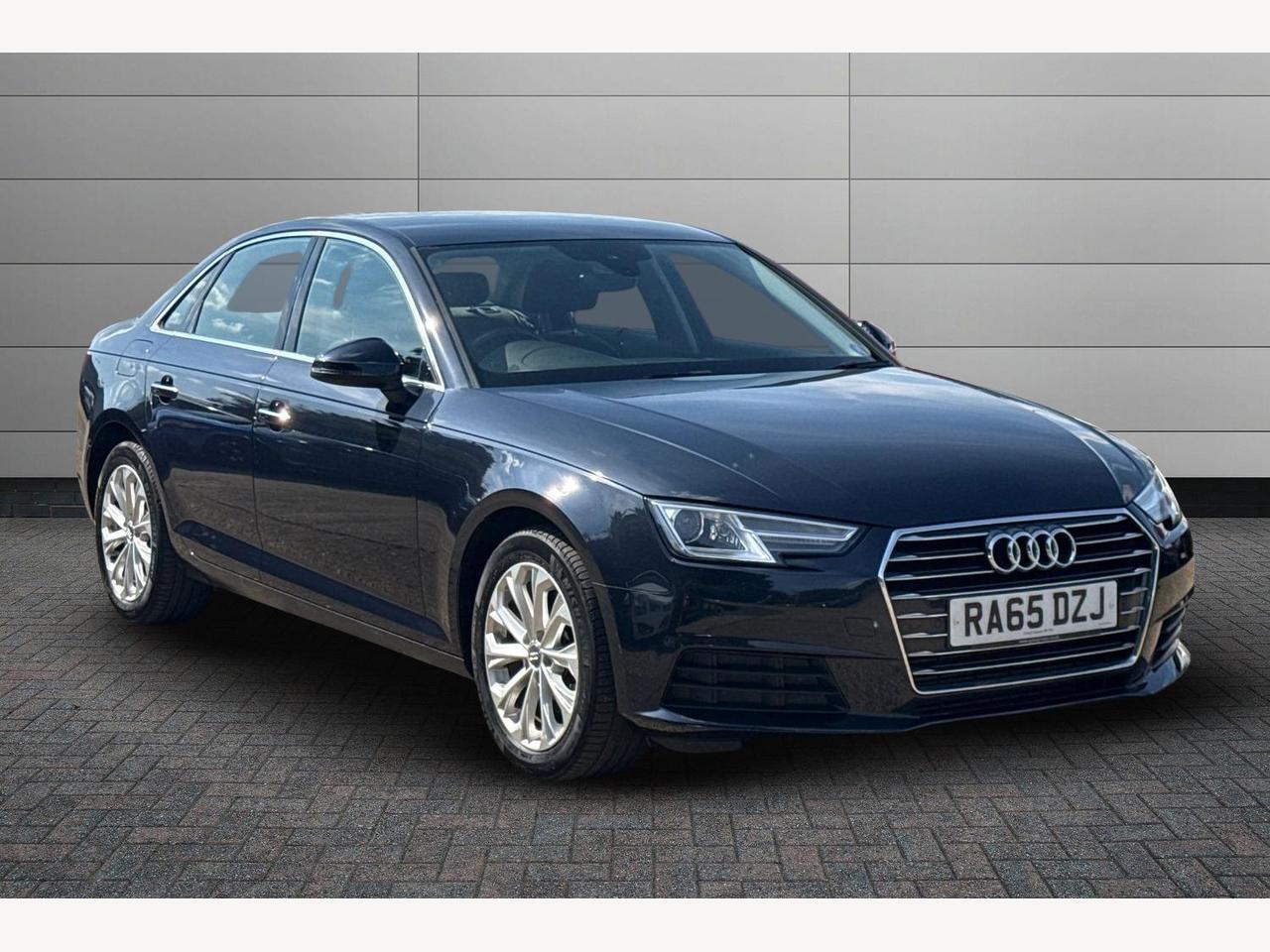 Main listing image - Audi A4