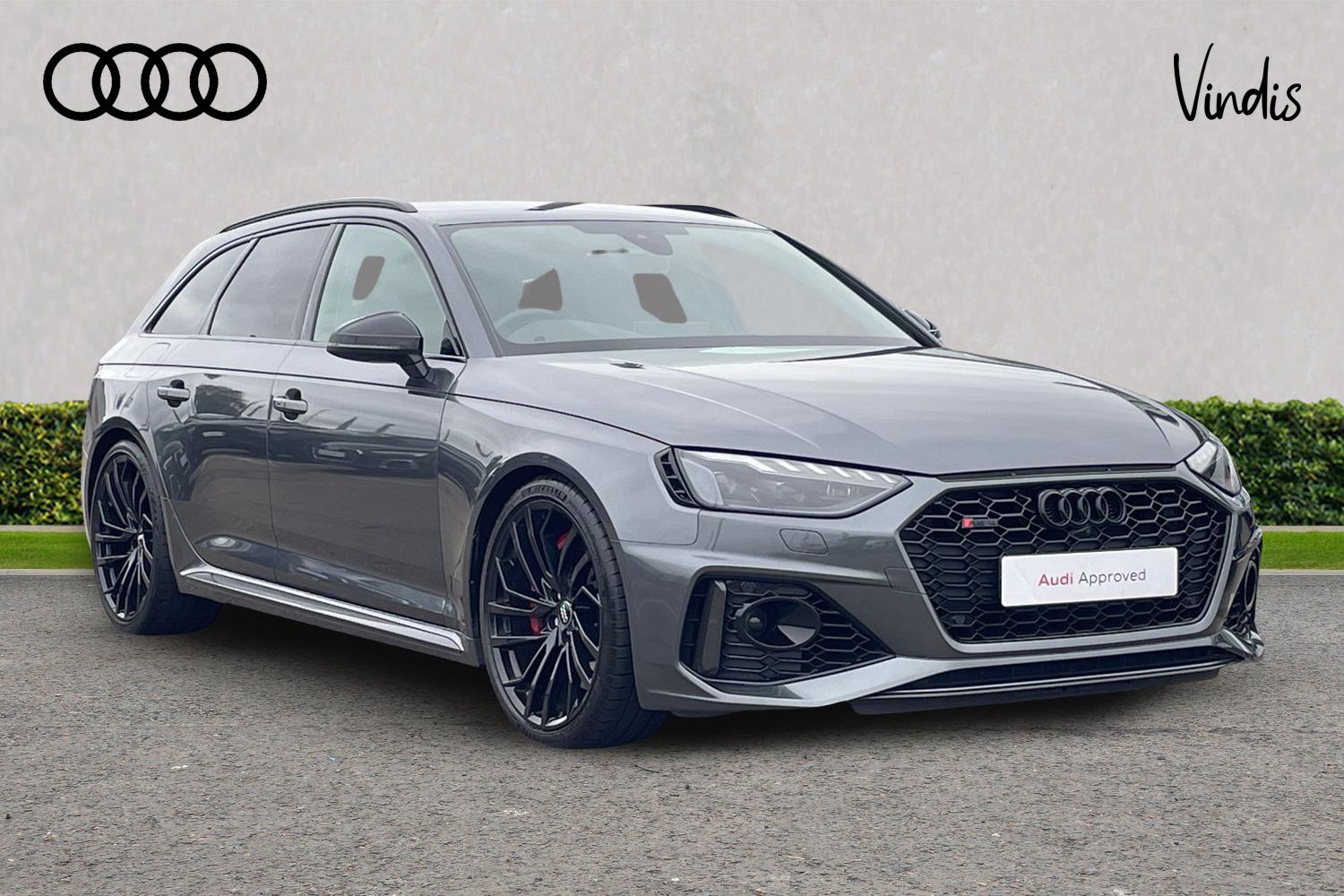 Main listing image - Audi RS4