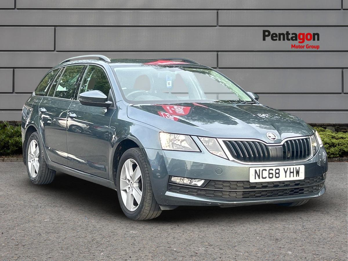 Main listing image - Skoda Octavia Estate