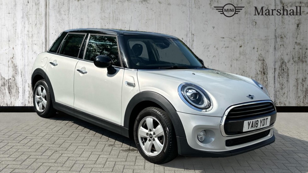 Main listing image - MINI Hatchback