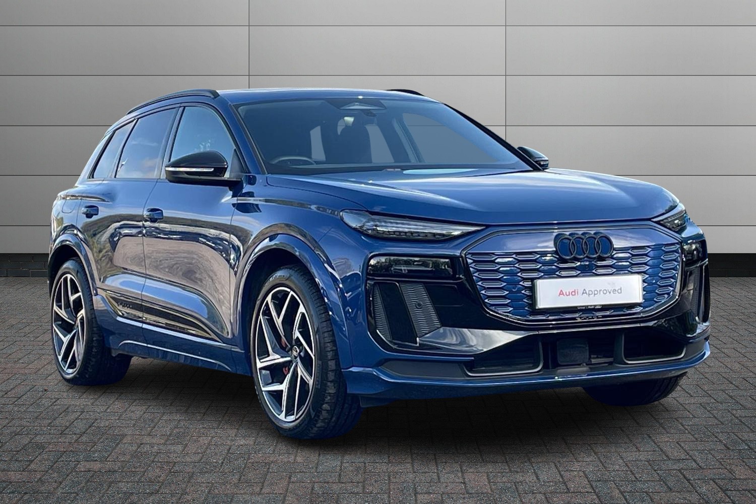 Main listing image - Audi Q6 E Tron