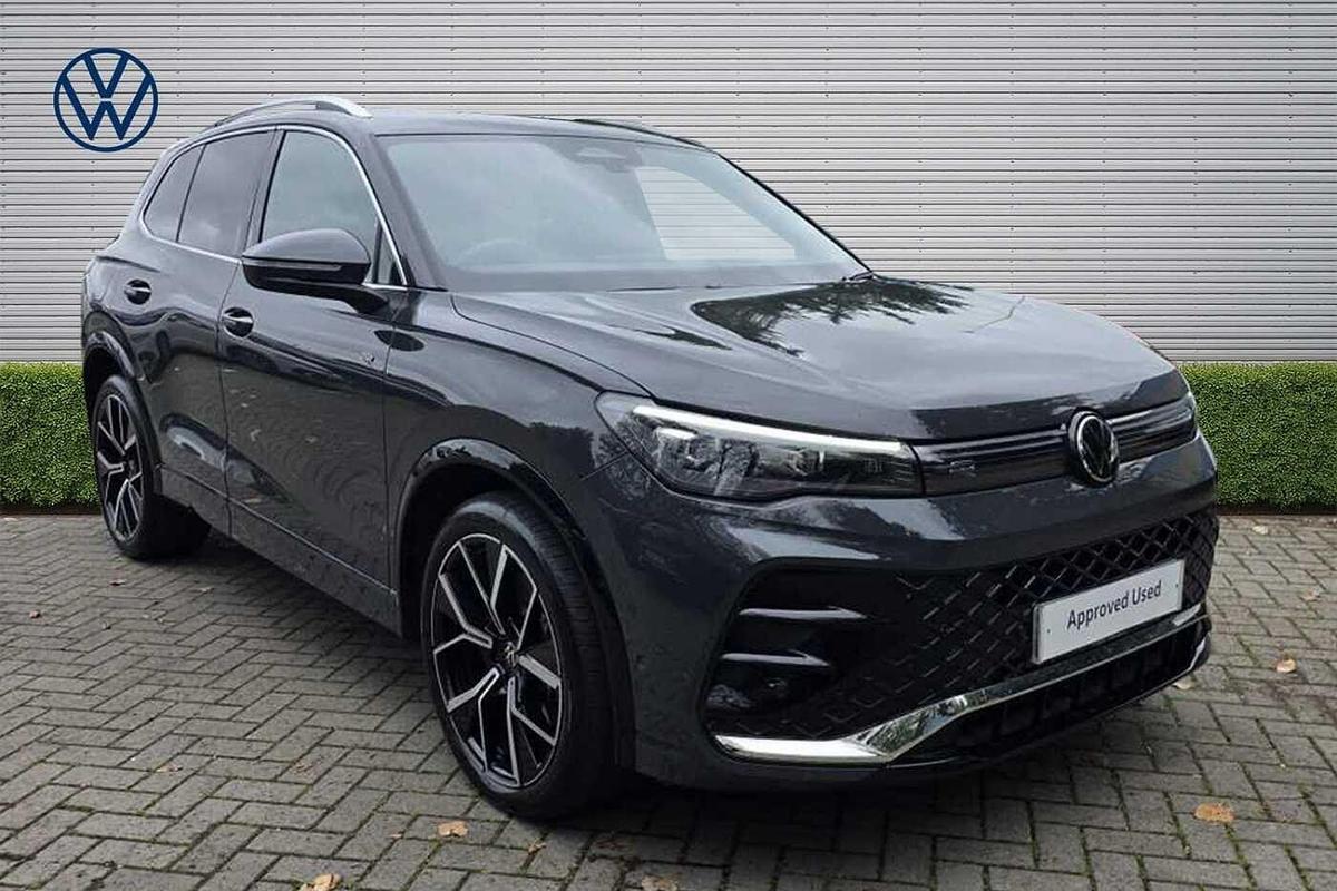 Main listing image - Volkswagen Tiguan