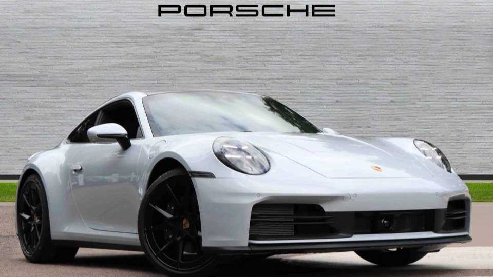 Main listing image - Porsche 911