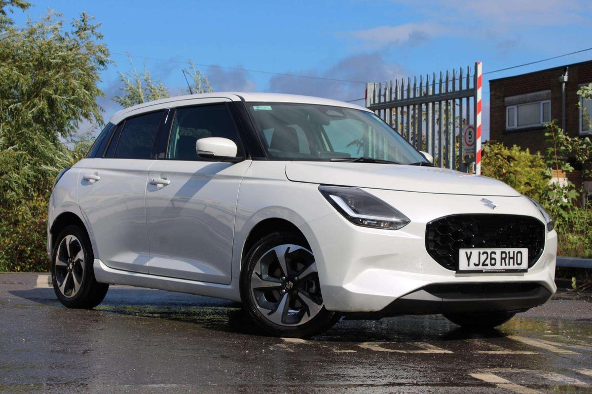Main listing image - Suzuki Swift
