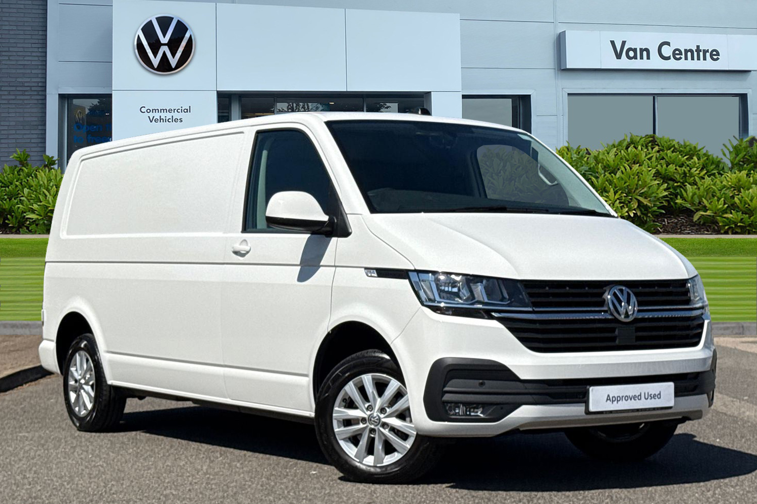 Main listing image - Volkswagen Transporter