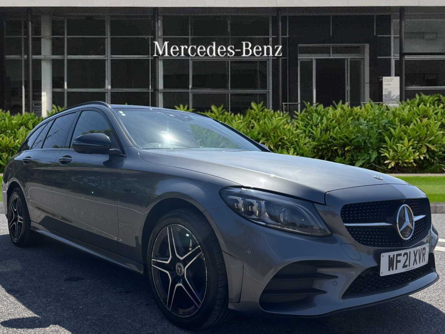 Main listing image - Mercedes-Benz C-Class Estate
