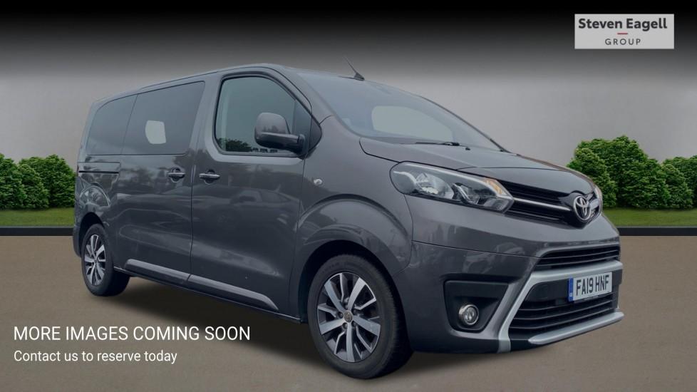 Main listing image - Toyota Proace Verso