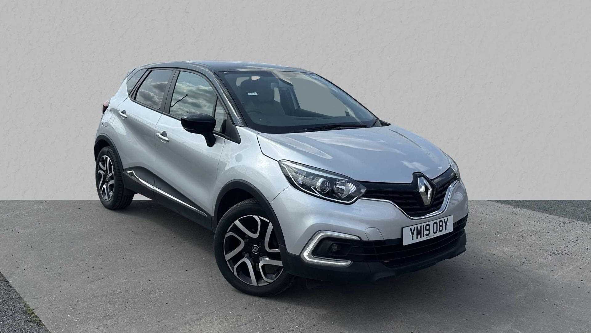 Main listing image - Renault Captur