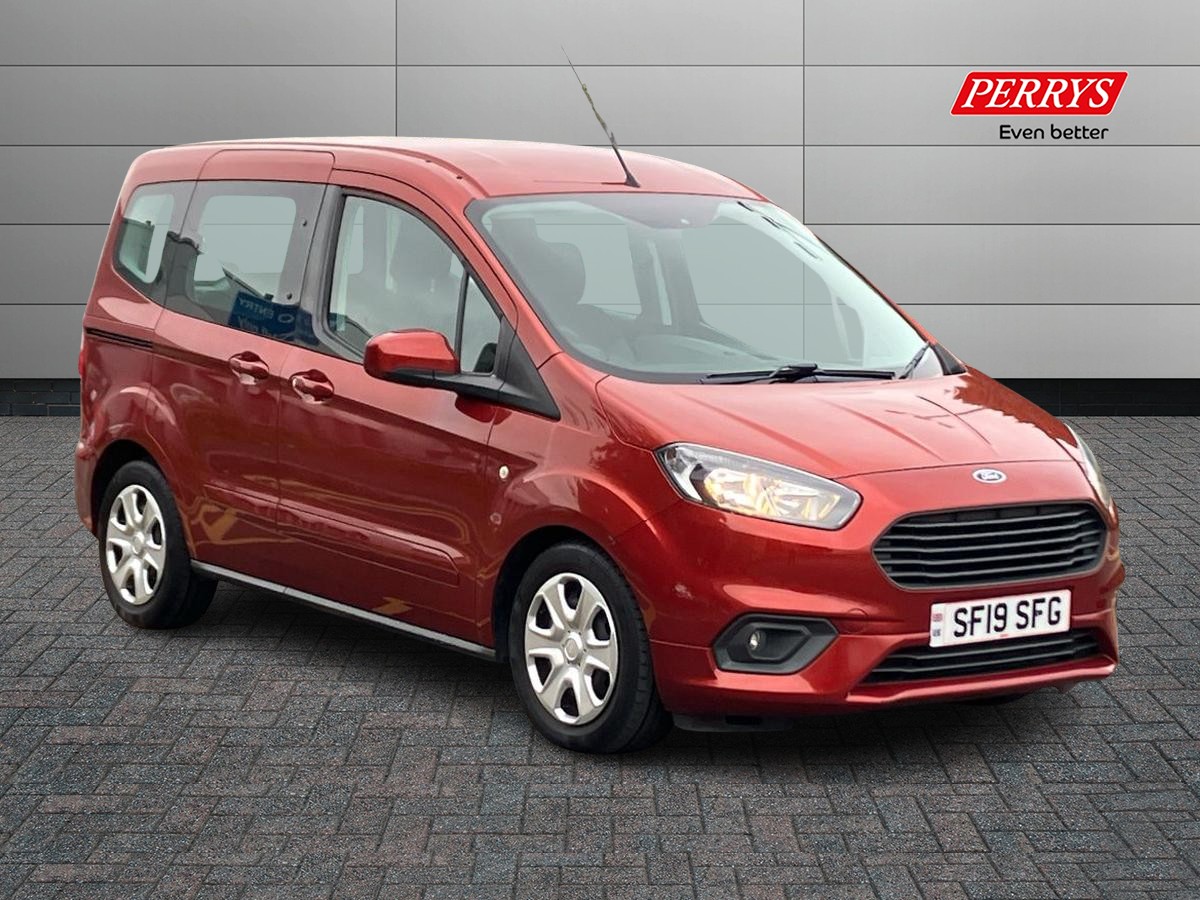 Main listing image - Ford Tourneo Courier